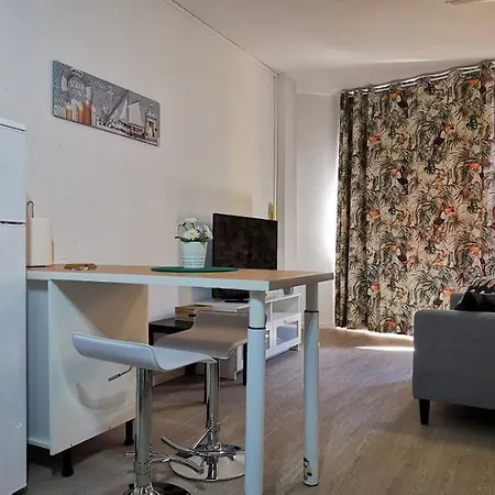Apartment City Beach Home *