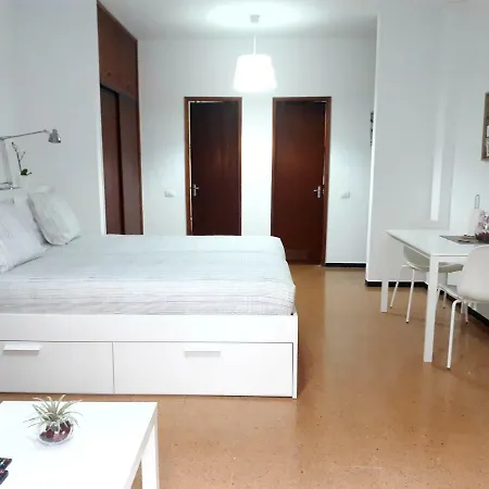 Apartment City Beach Home
