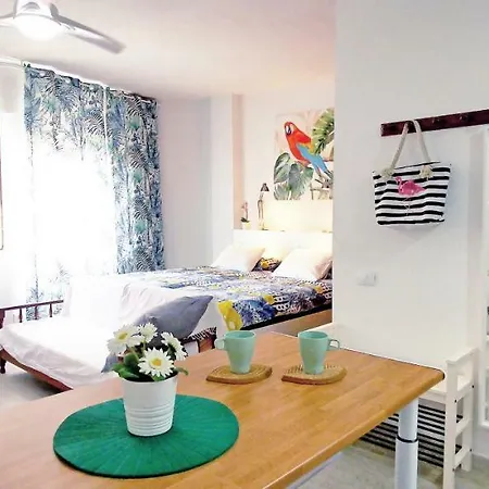 Apartment City Beach Home *